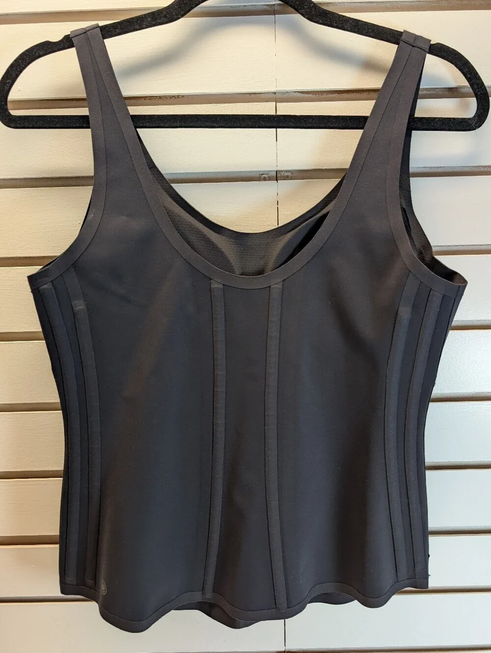 Honey Love Boldness Tank Black Size L Padded Cups Sculpt Boning Stretch EUC